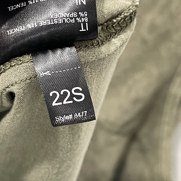 Kuhl Konstance UPF 50+Sun Protection Tank Top Sage Printed Green Women XL - Picture 7 of 7